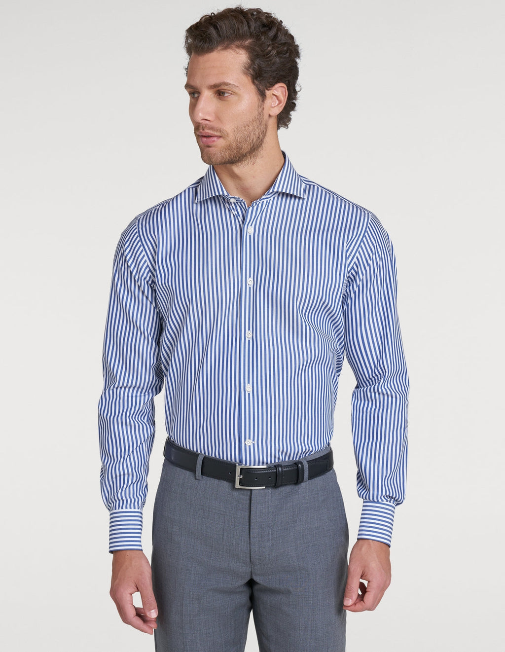 Camicia collo francese a bastoncino in 100% cotone