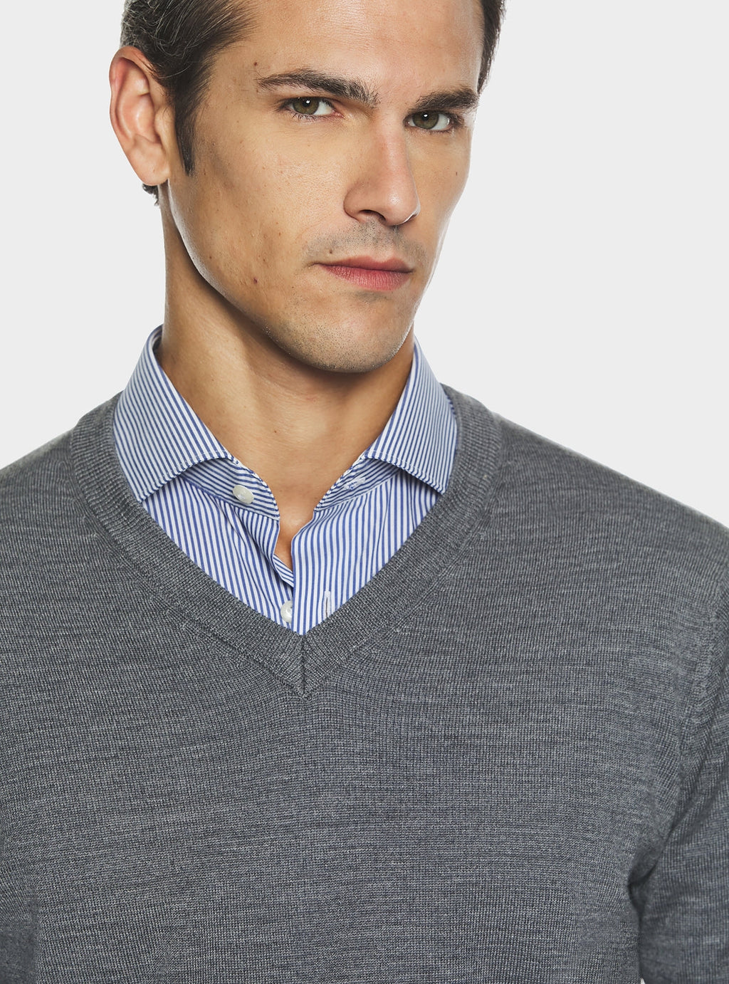 Maglia scollo a V in lana merino