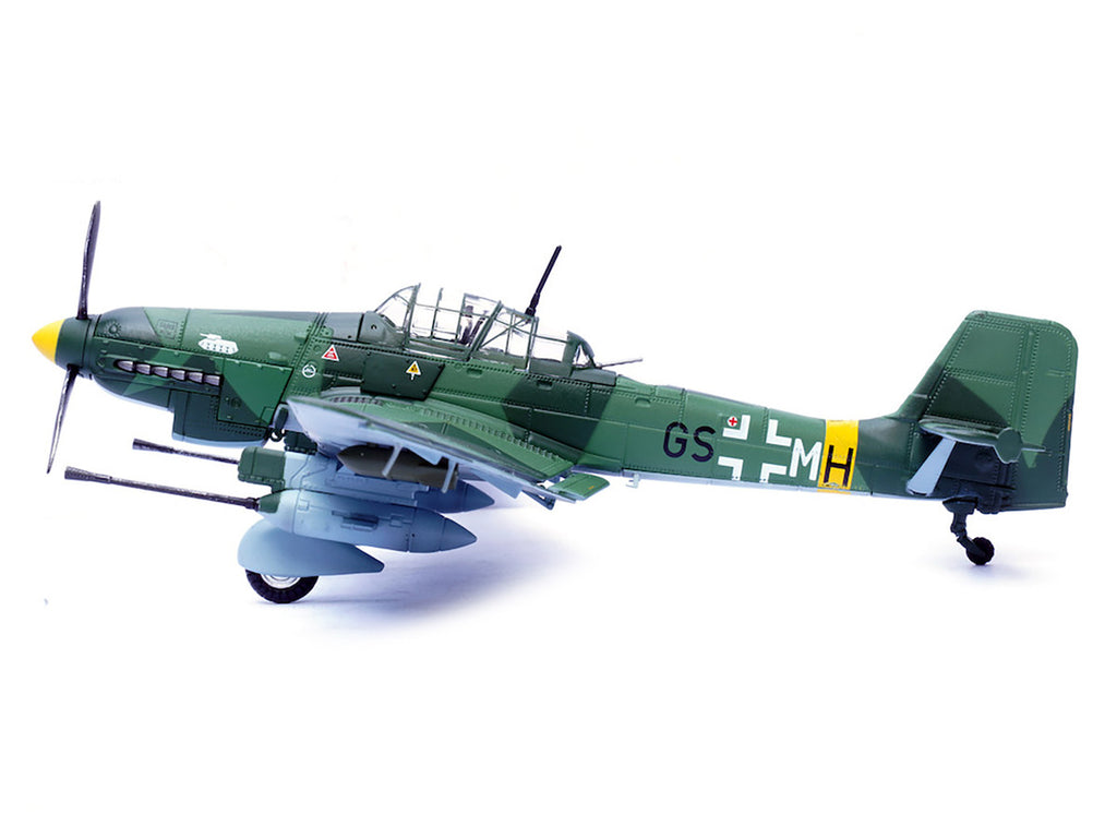 Junkers Ju 87G1 Stuka Bomber Aircraft "10.(Pz)/SG 2 Immelmann GS+MH Dubno Ukraine" (1944) German Luftwaffe "Wing" Series 1/72 Diecast Model by Panzerkampf-1