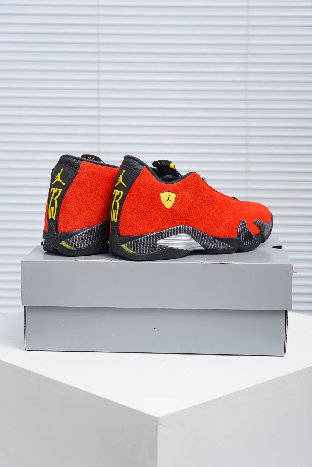 Air Jordan 14 "Ferrari" IF5015-600