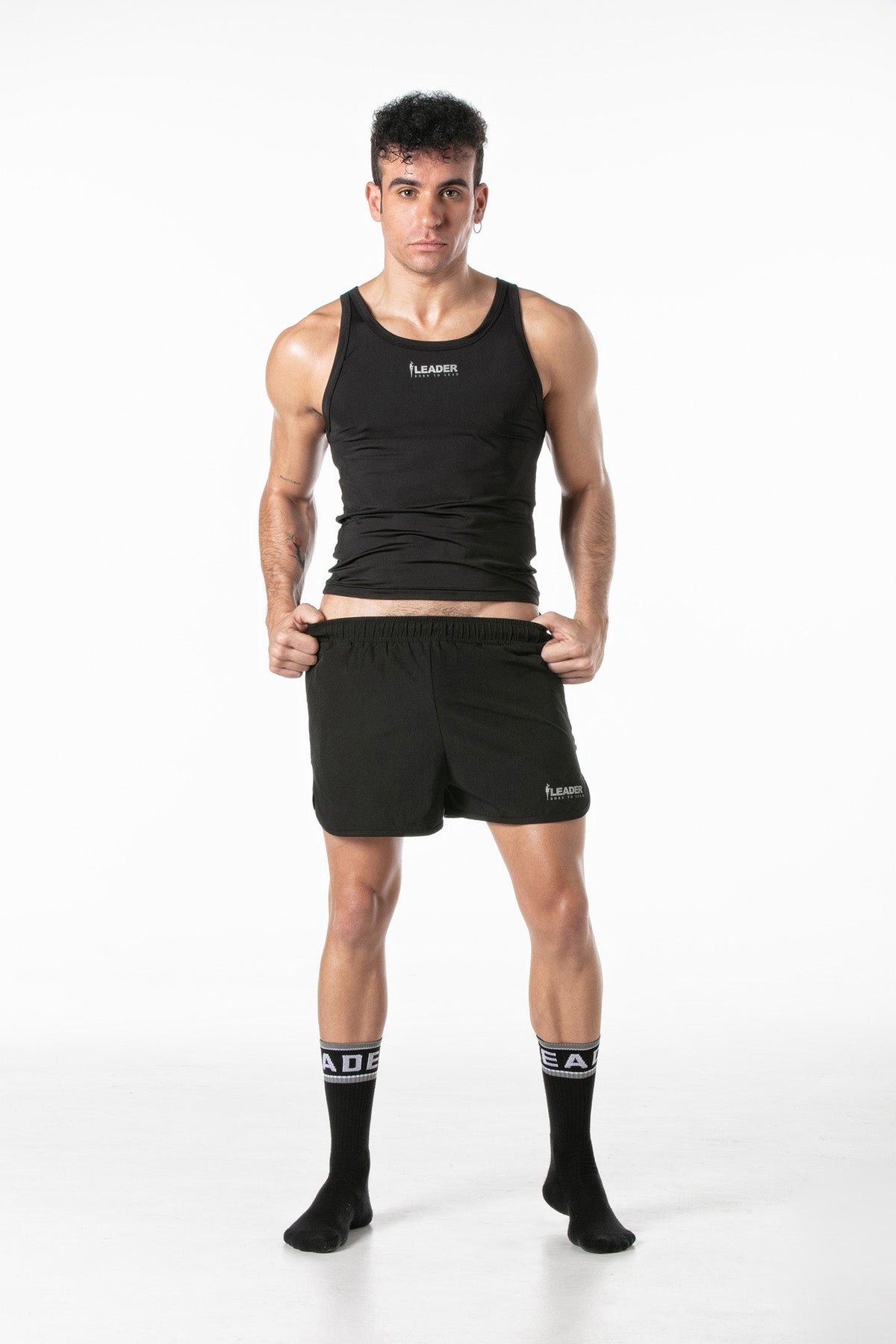 Sports Crop Tank Top Black-2