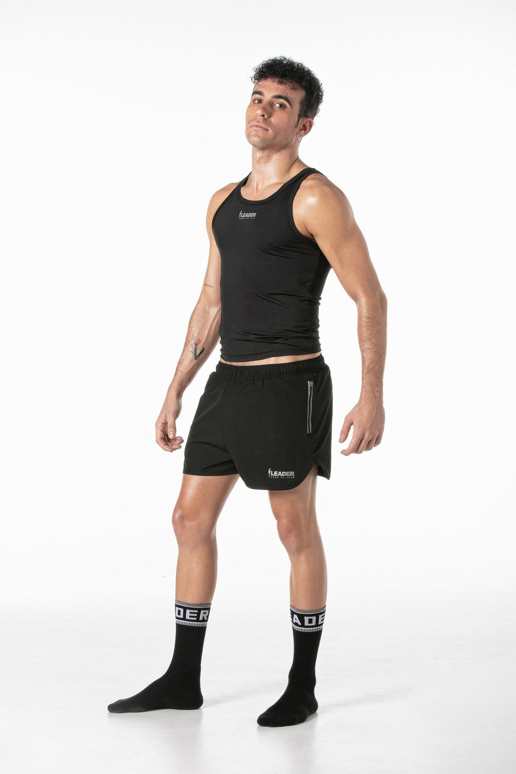 Sports Crop Tank Top Black-3