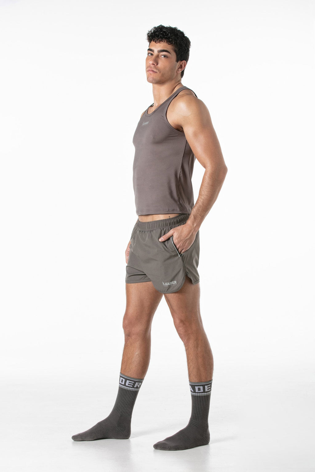 Sports Crop Tank Top Taupe-3