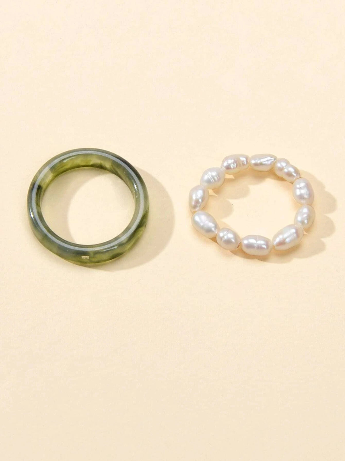 Feelontop 2pcs Pearl Elastic Retro Green Red Acrylic Ring New Women Accessories