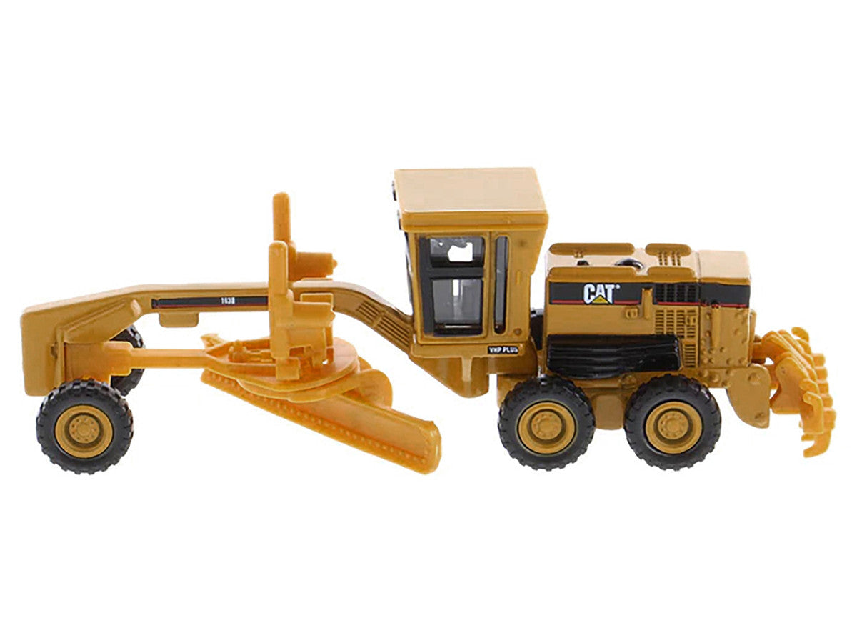 CAT Caterpillar 163H Motor Grader Yellow 1/87 (HO) Diecast Model by Diecast Masters-1