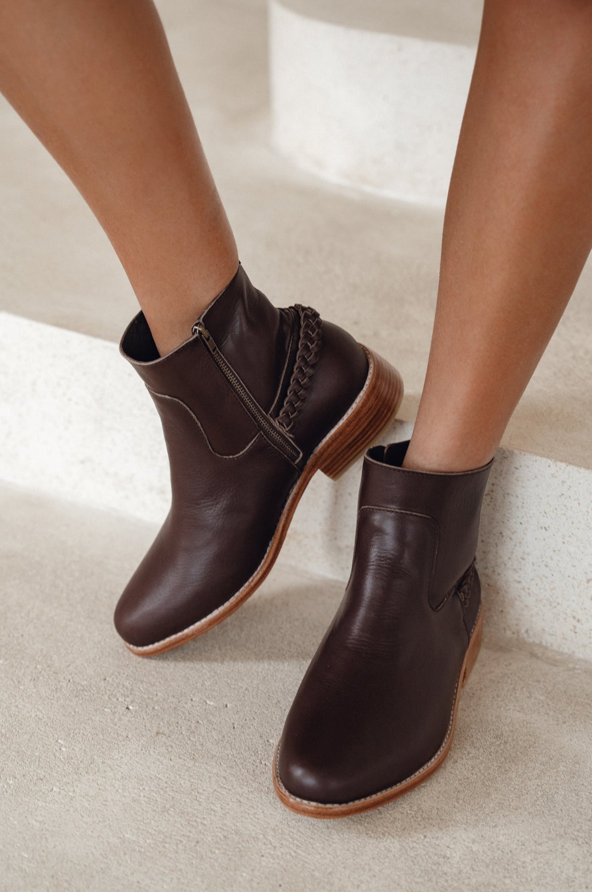 Alexa Chelsea Ankle Leather Boots-0