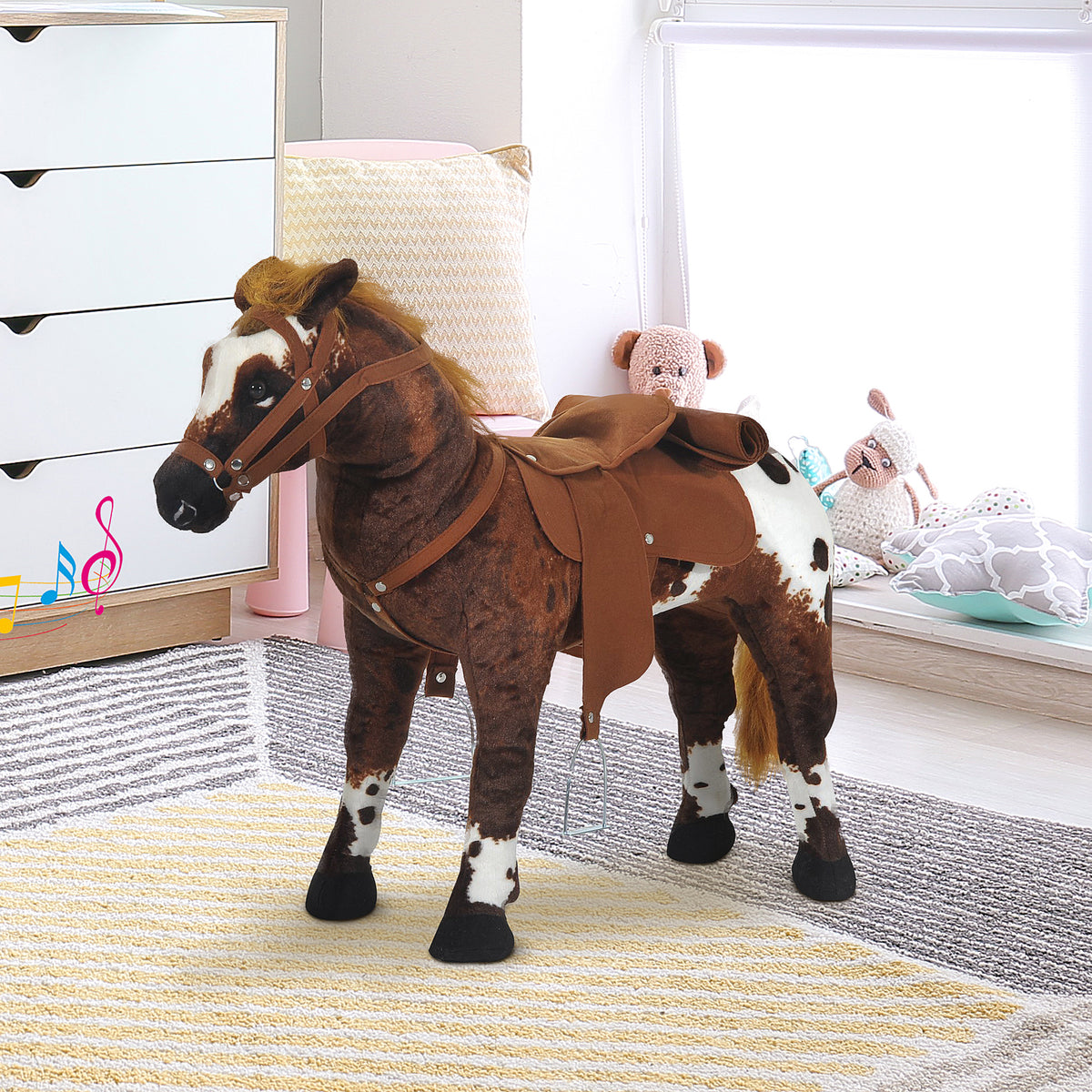Cheval Debout en Peluche Effets sonores hennissement et Galop Selle étrier rênes 85L x 28l x 60H Marron Blanc