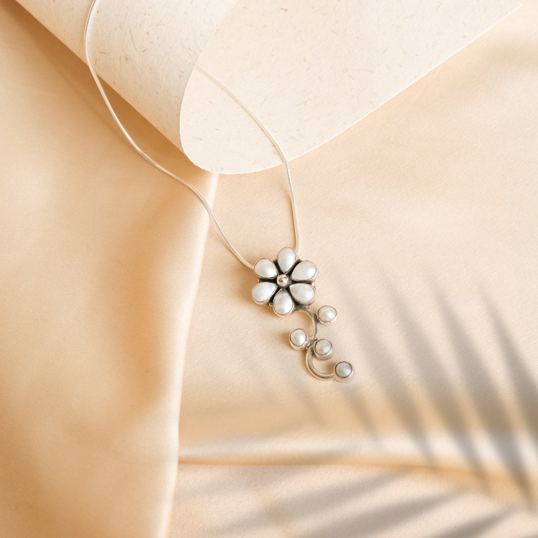 Floral Pearl Pendant-1