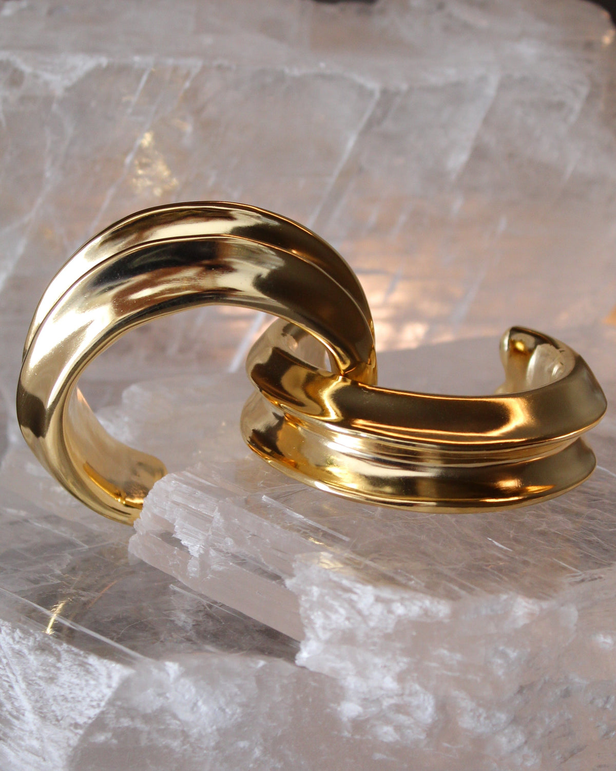 Isa Sculptural Slim Cuff Bracelet-2