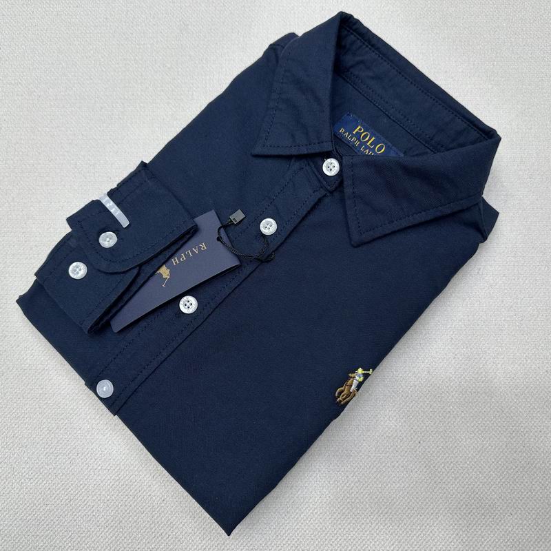 Marinblå Polo Ralph Lauren skjorta med ljusa knappar