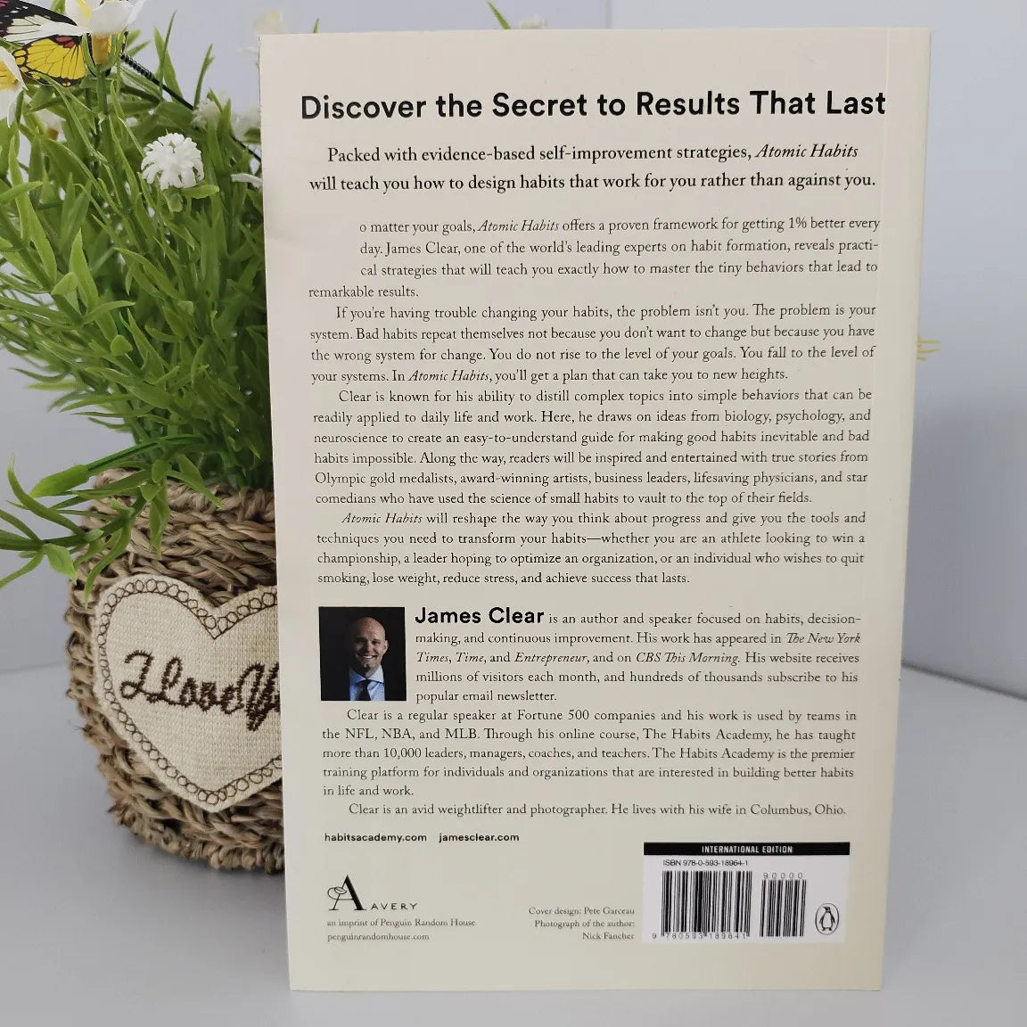 Atomic Habits By James Clear An Easy & Proven Way to Build Good Habits & Break Bad Ones Self-management Self-improvement Books-2