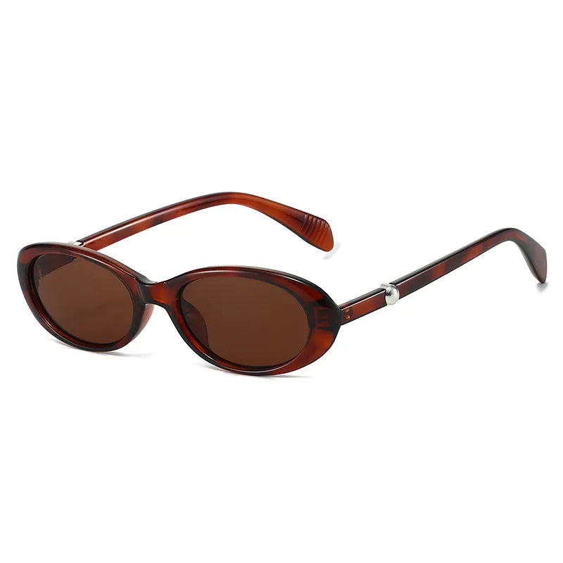 Audacious Oval Retro Sunglasses-3