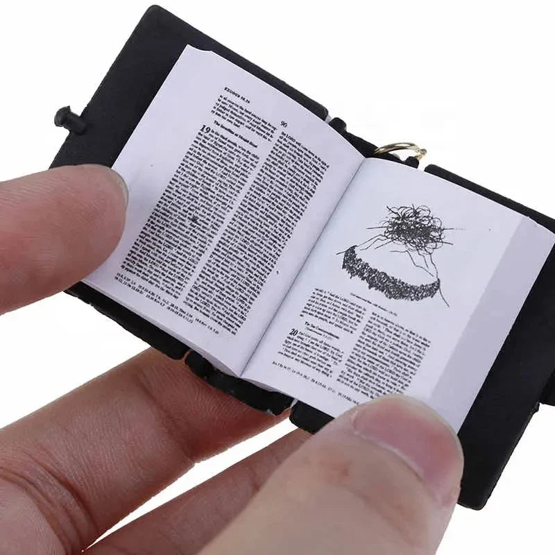 Fashion Holy Bible Keychain Mini Christian English Book Key Ring For Gift-4