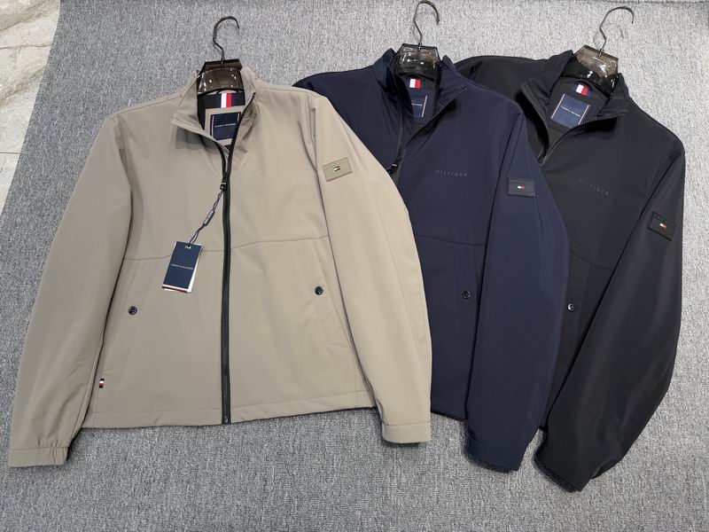 Tommy Hilfiger jackor i beige, marinblått och svart