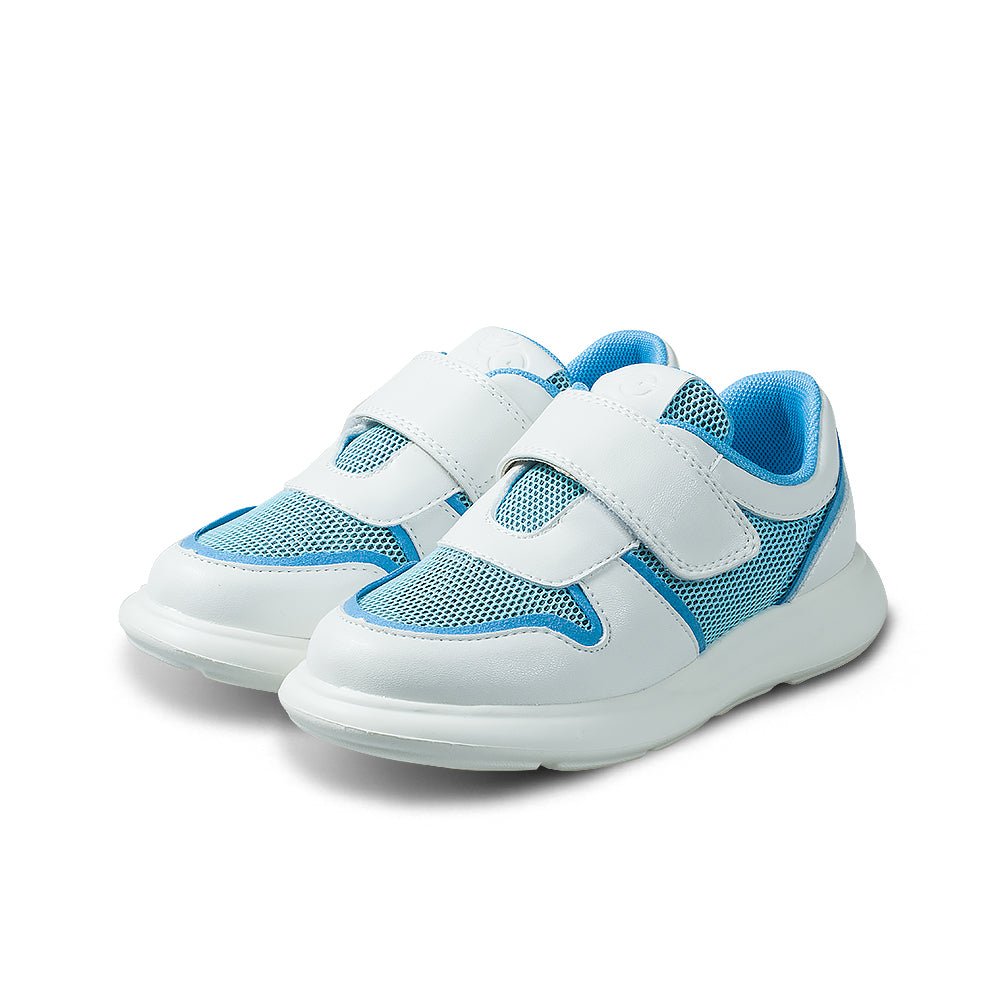 Avery Extra Lightweight Kids Sneakers-1