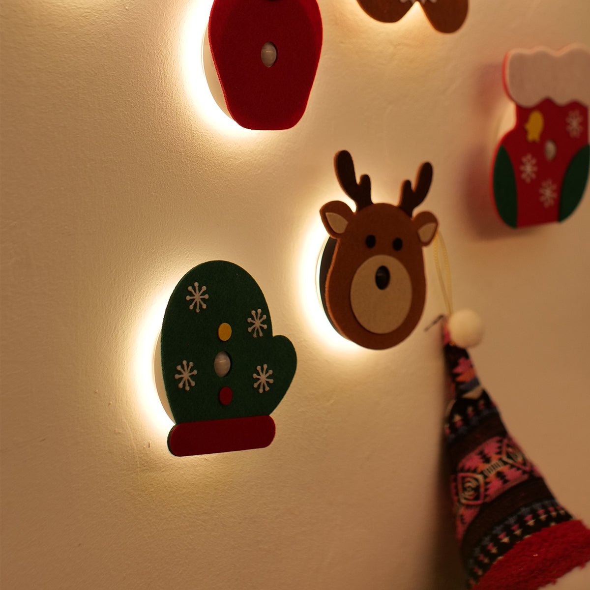 Christmas Motion Sensor Night Light-2