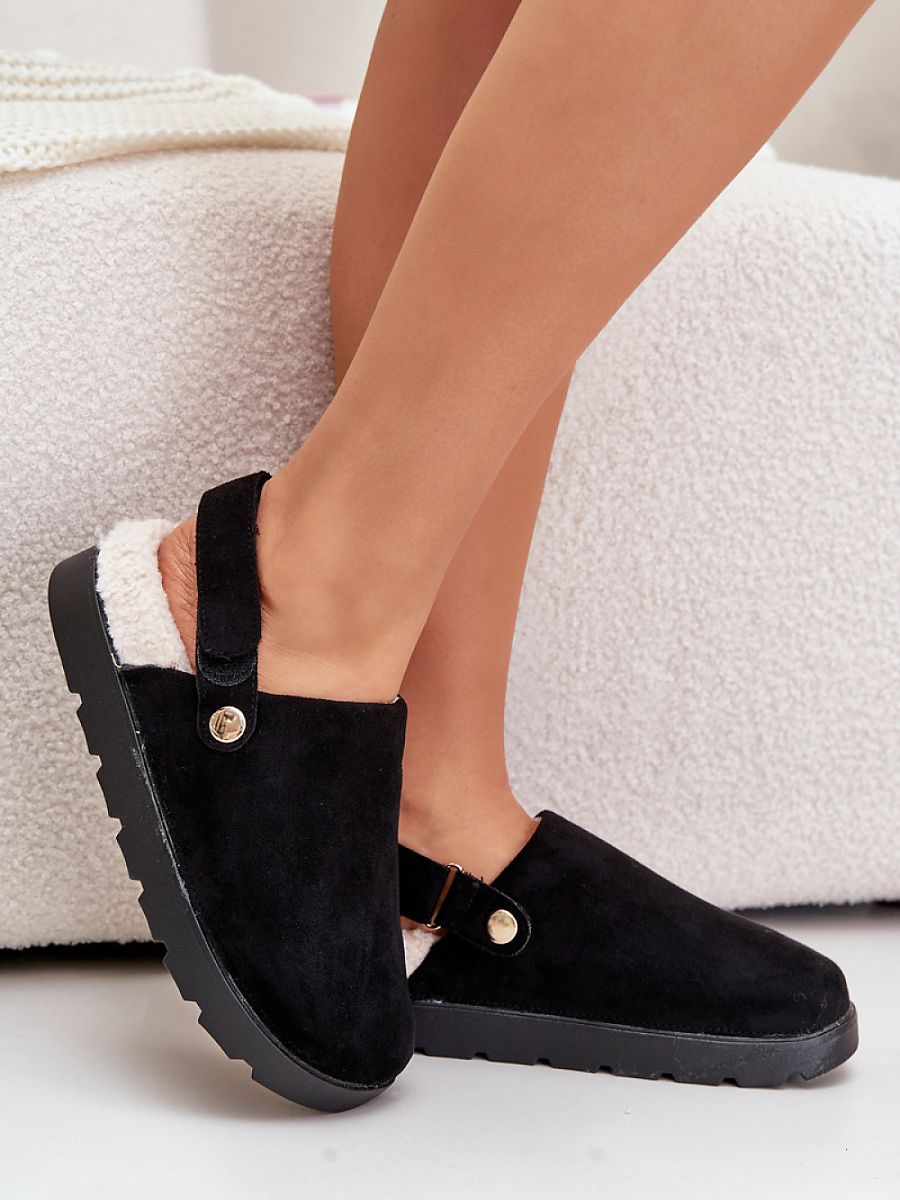 Slippers model 203605 Step in style