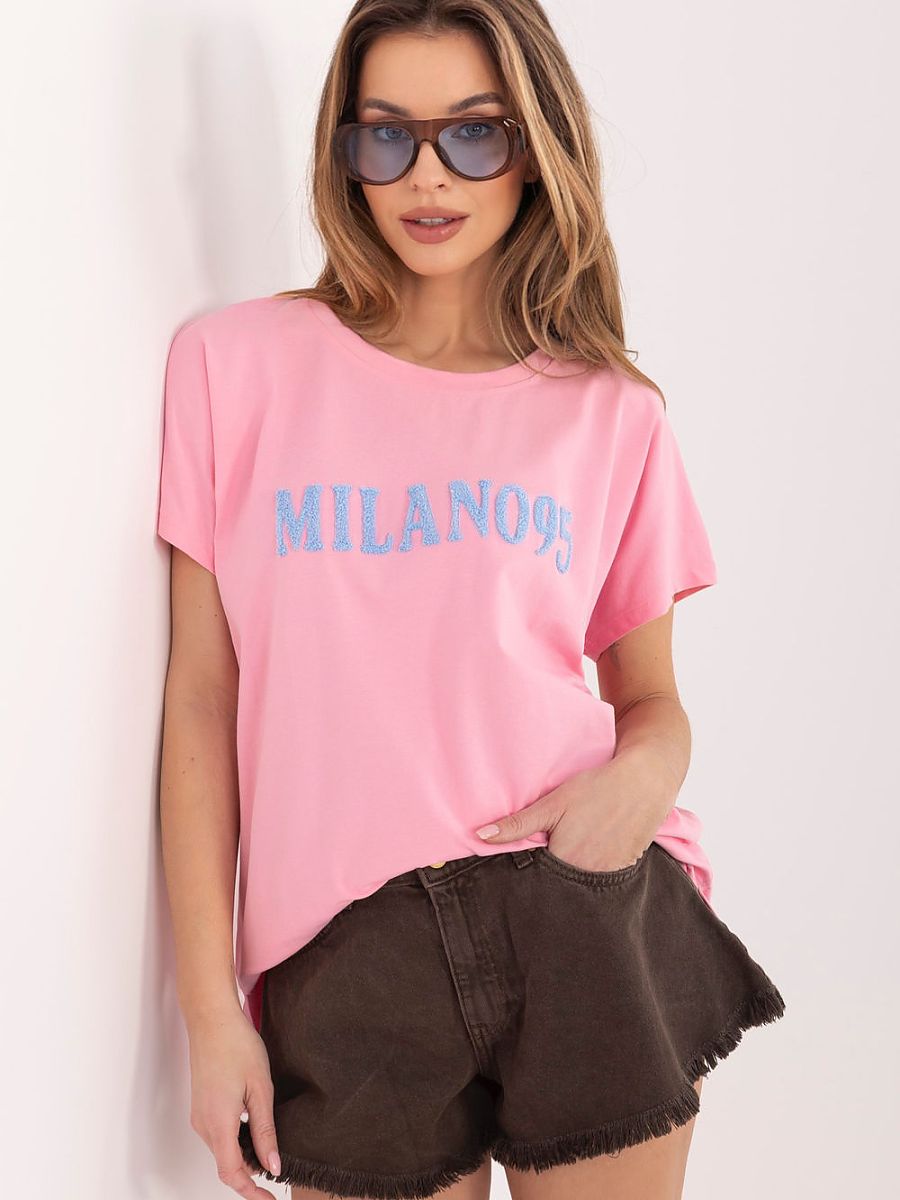 T-shirt model 225480 Relevance