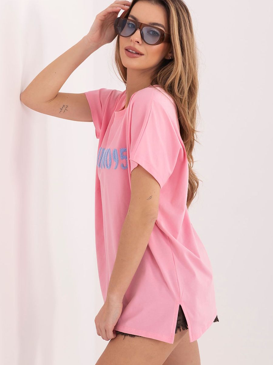 T-shirt model 225480 Relevance