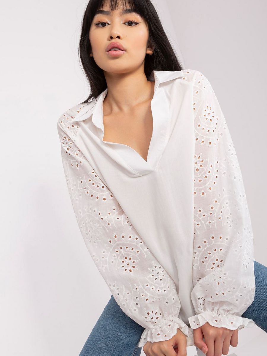 Blouse model 182076 Lakerta