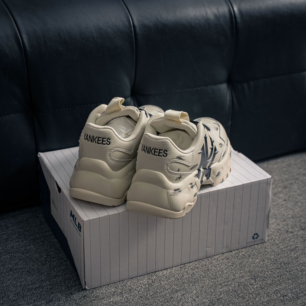 skor  MLB NY-logotypsneakers, graffiti-prankskor.