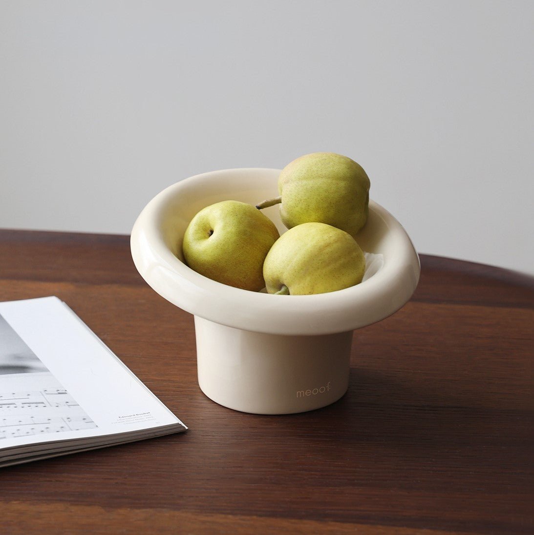 Fafa Elevated Ceramic Pet Bowl-5