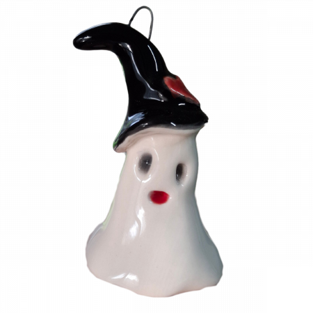Ghost with hat-0
