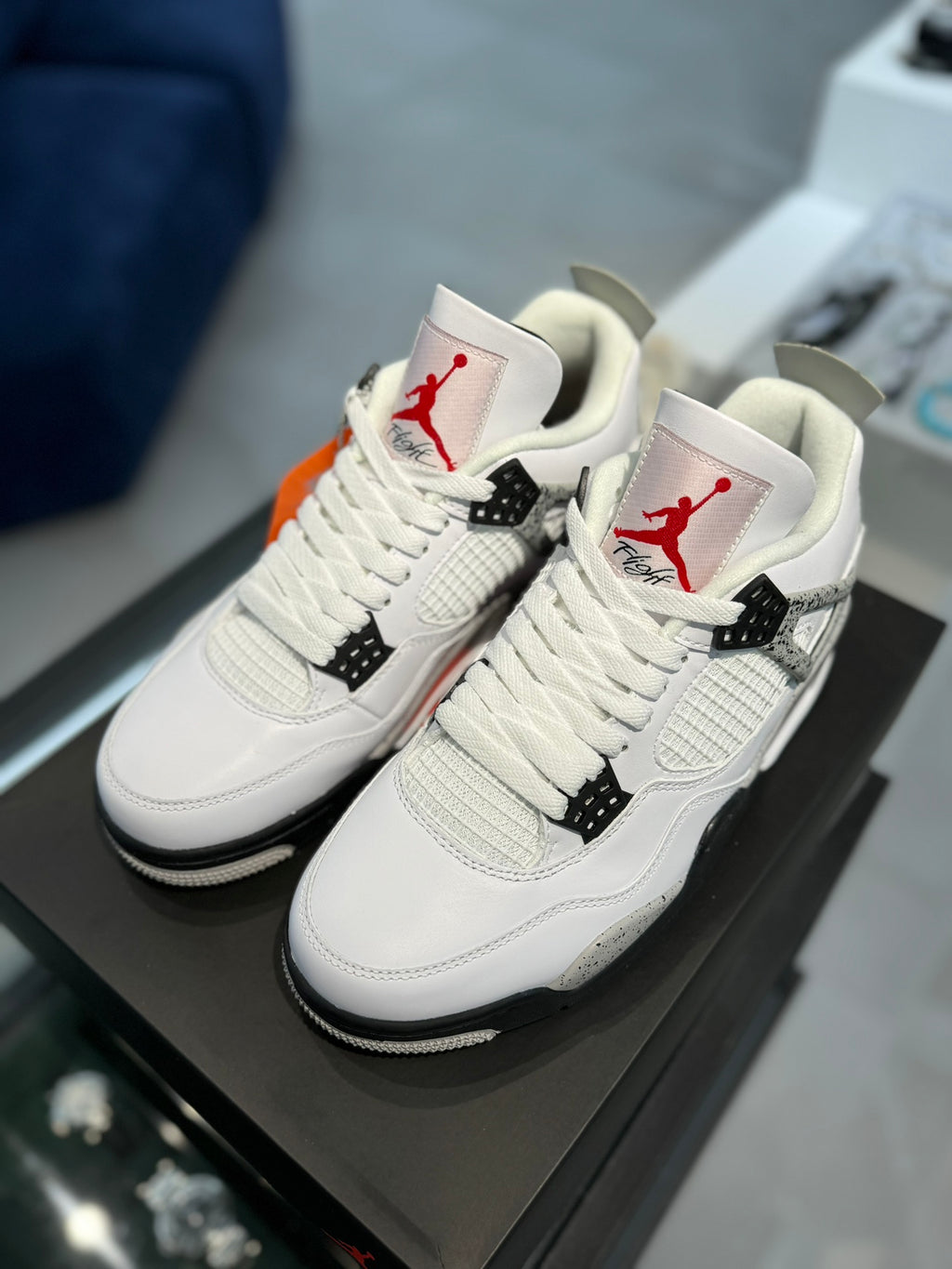 Air Jordan 4 Retro 'White Cement'