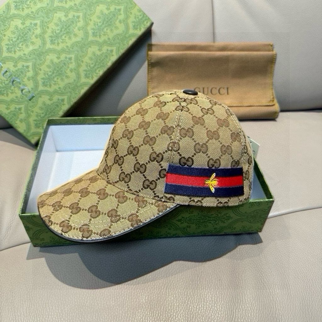 Gucci   Шапки с козирка