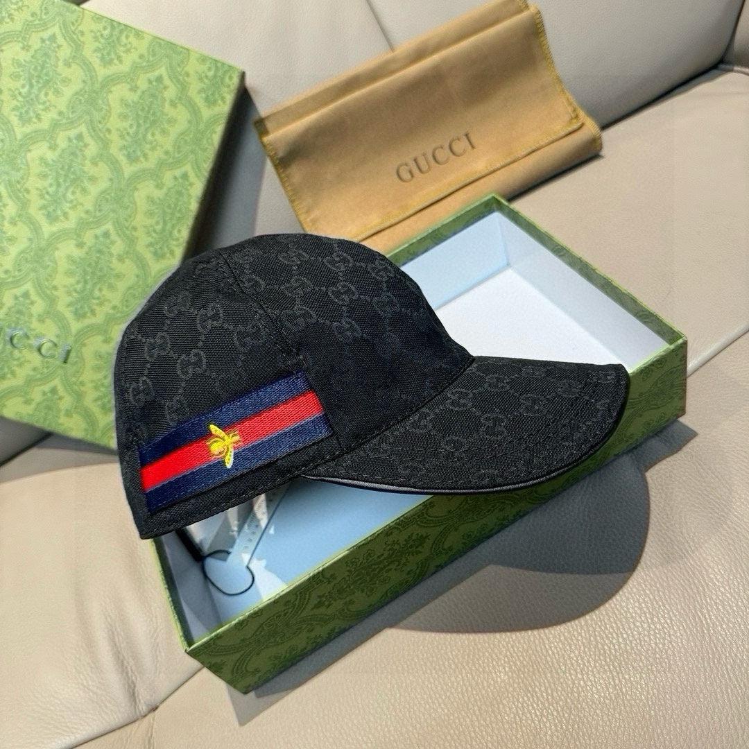 Gucci   Шапки с козирка