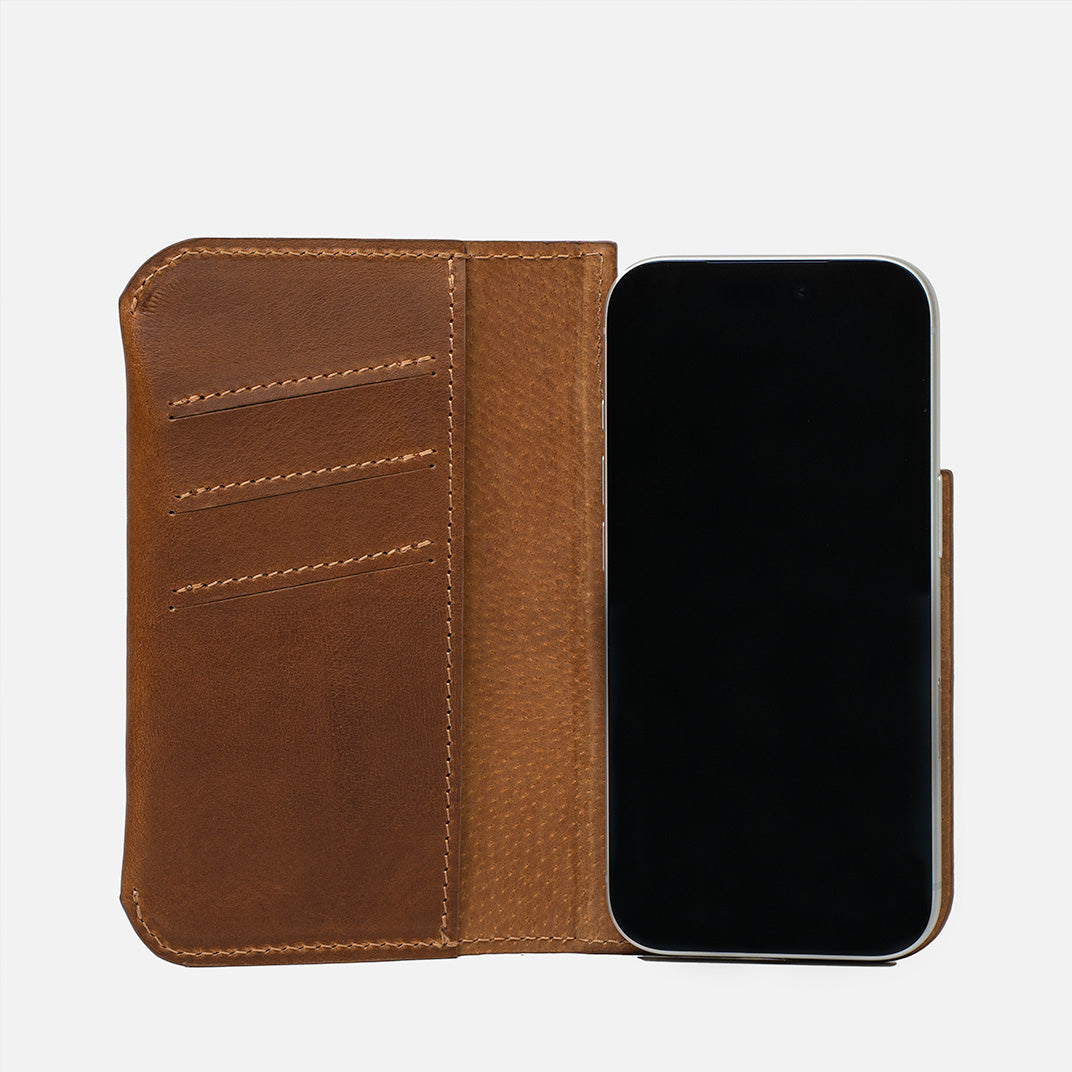 The Minimalist 1.0 Leather Folio Case for iPhone 18 Series with MagSafe-4