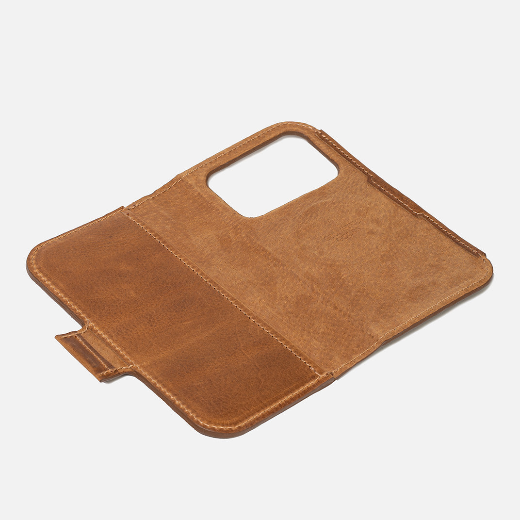 Classic 5.1 Leather Folio Case for iPhone 18 Pro & Pro Max with MagSafe-1