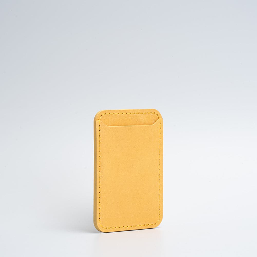 Gift Set: Classic Full-Grain Wallet compatible with MagSafe