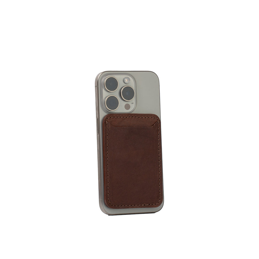 Gift Set: Classic Full-Grain Wallet compatible with MagSafe