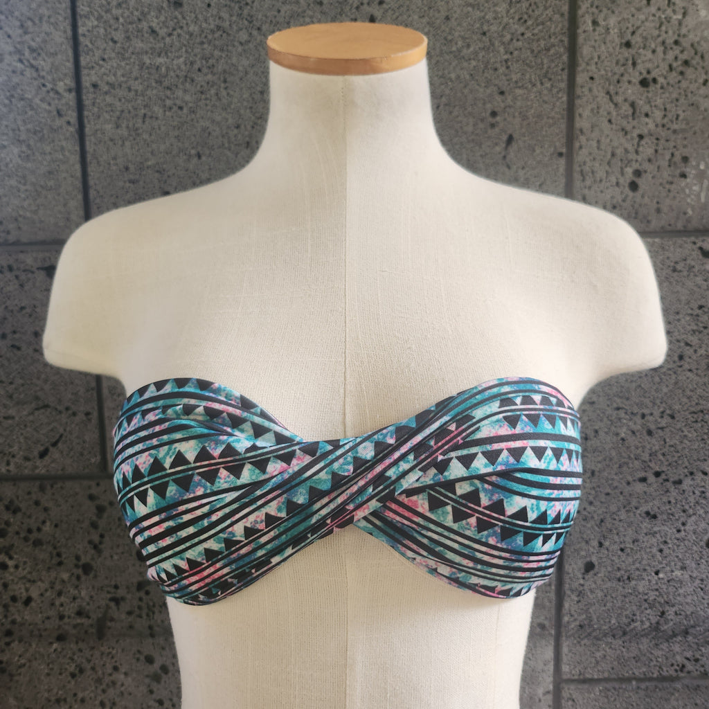 Loco Boutique Equalizer Twisted Bandeau