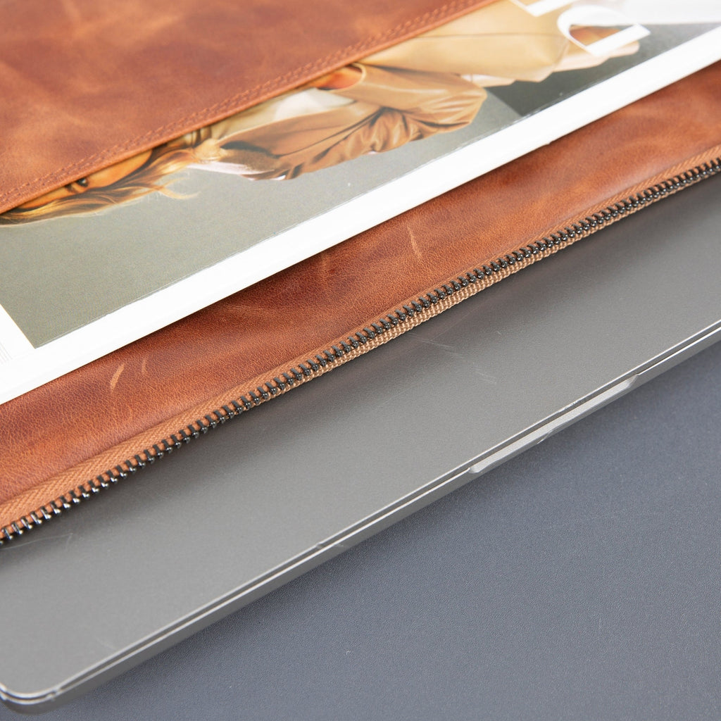 Кожена чанта за лаптоп Seward с презрамка - Калъф за MacBook 14" и 16"