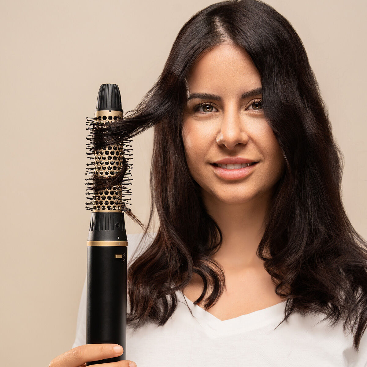 Ionic Multifunctional Air Dryer and Styler Brush with Coanda Technology and 7 Accessories Wavify InnovaGoods-10